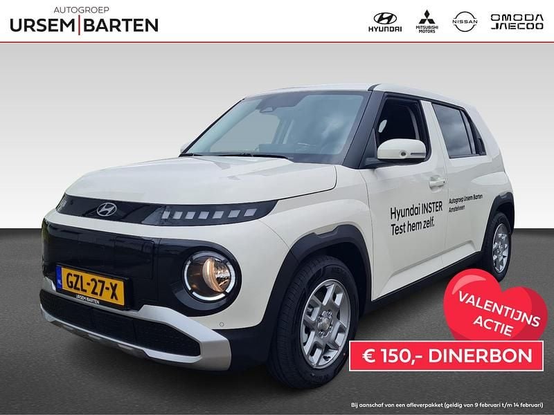 Wit Occasion 2025 Hyundai Inster Hatchback | € 22.430 (Super prijs) - Afbeelding 1/4
