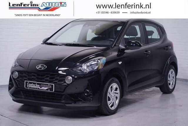 Zwart Gebruikt 2023 Hyundai i10 Select Hatchback | € 13.400 (Eerlijke prijs) - Afbeelding 1/4