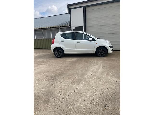 Occasion Nissan Pixo Acenta 68 PK (50 kW) 2010 Wit Hatchback