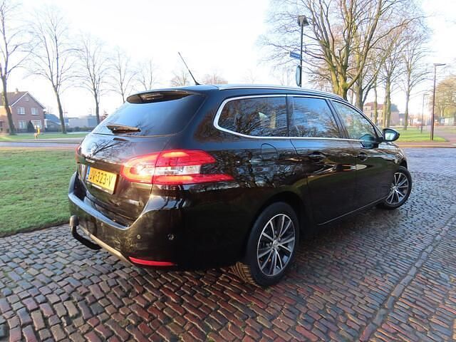 Occasion Peugeot 308 SW Premium 131 PK (96 kW) 2016 Zwart Stationwagen
