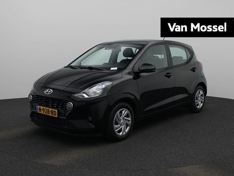 Zwart Gebruikt 2021 Hyundai i10 Comfort Hatchback | € 11.940 (Eerlijke prijs) - Afbeelding 1/2