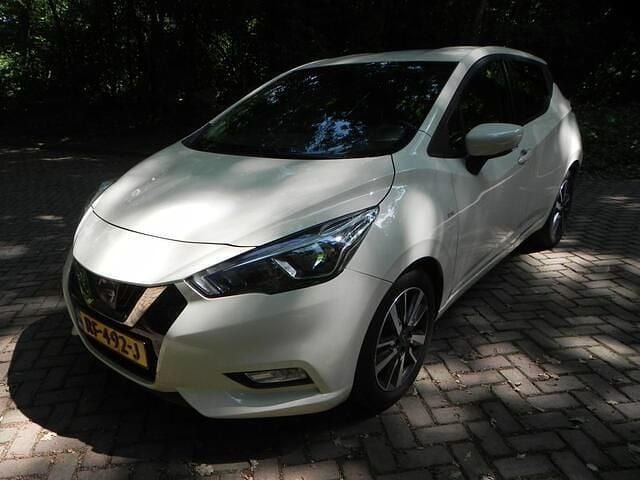 Occasion Nissan Micra N-Connecta 90 PK (66 kW) 2017 Wit Hatchback
