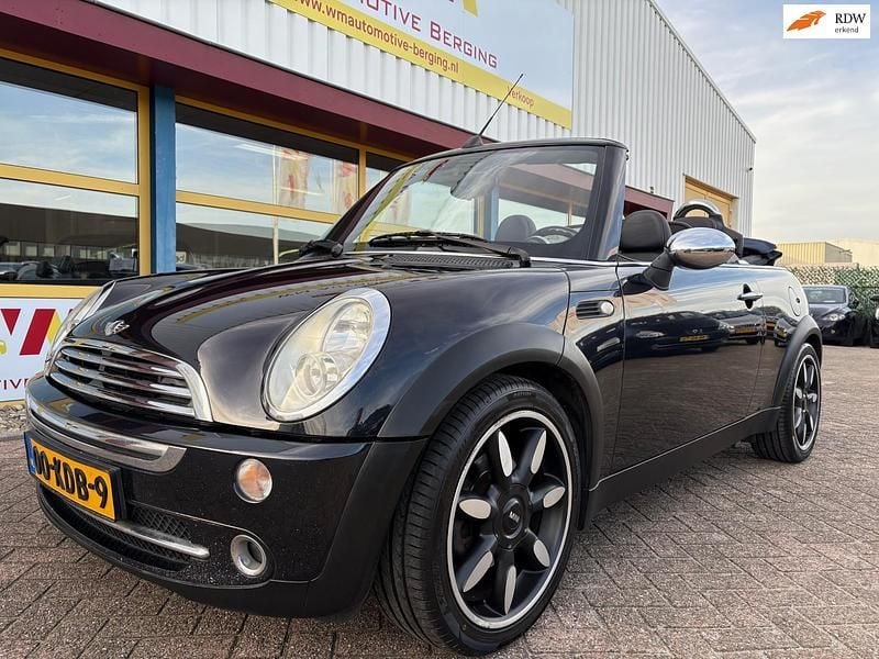 Zwart Occasion 2006 Mini Cooper Cabriolet Cabriolet | € 3.750 (Eerlijke prijs) - Afbeelding 1/4