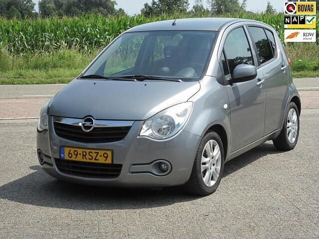 Grijs Gebruikt 2011 Opel Agila Edition Hatchback | € 7.949 (Iets duurder) - Afbeelding 1/4