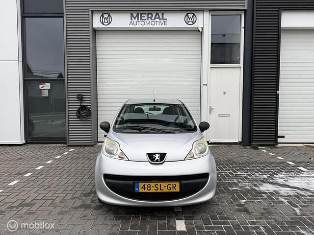 Occasion Peugeot 107 68 PK (50 kW) 2006 Grijs Hatchback