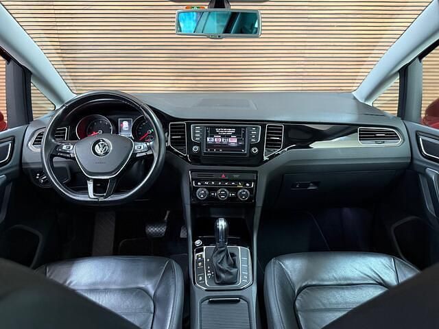 Occasion VW Golf Sportsvan 150 PK (110 kW) 2016 Rood (metallic) MPV