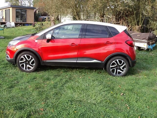 Rood Gebruikt 2015 Renault Captur SUV | € 8.777 (Super prijs) - Afbeelding 1/4