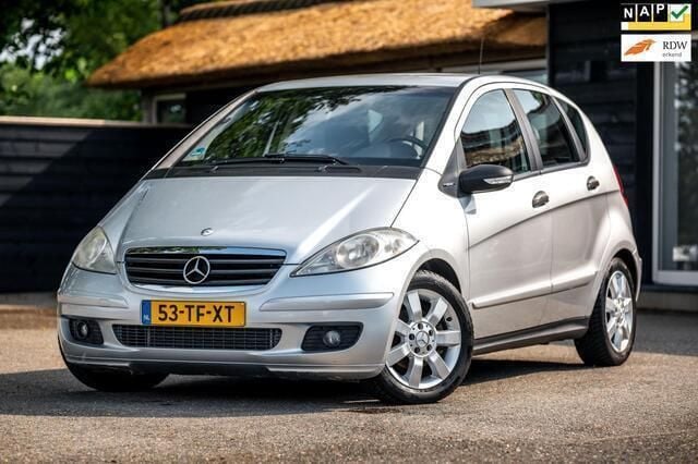 Grijs, metallic lak Gebruikt 2006 Mercedes A170 Classic MPV | € 3.950 (Iets duurder) - Afbeelding 1/4