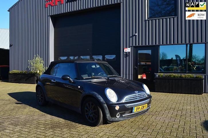 Gebruikt 2006 Mini Cooper Hatchback | € 4.450 (Goede deal) - Afbeelding 1/4