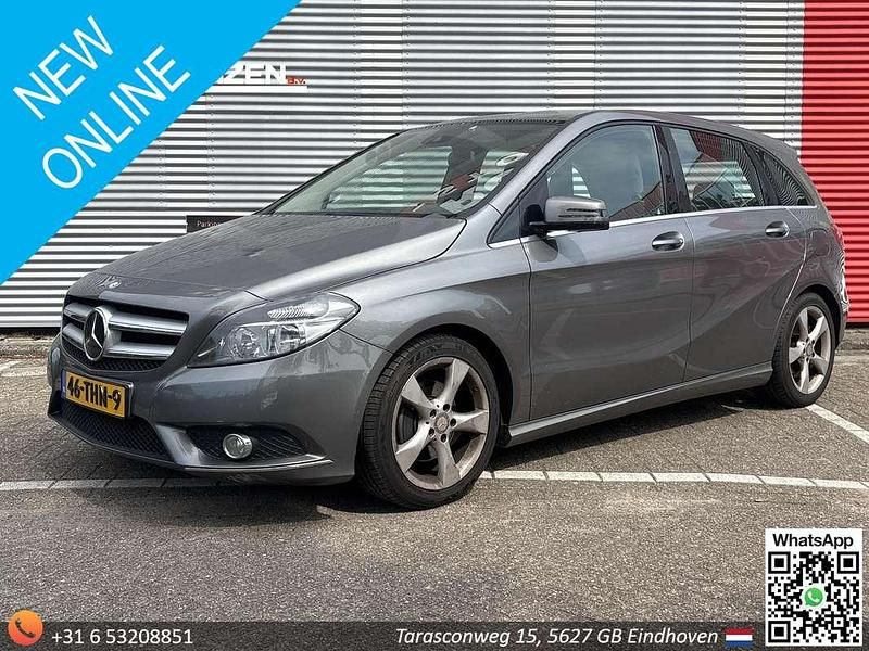 Grijs Gebruikt 2012 Mercedes B200 MPV | € 5.450 (Super prijs) - Afbeelding 1/4