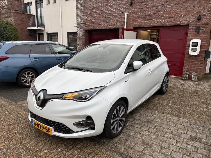 Occasion 2019 Renault Zoe Hatchback | € 8.000 (Goede deal) - Afbeelding 1/4