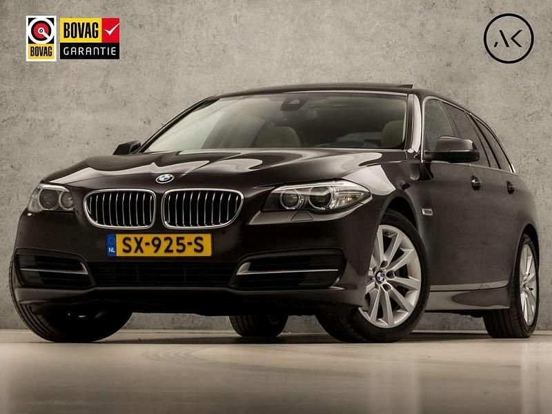Bruin Gebruikt 2015 BMW 520 Executive Stationwagen | € 14.945 (Eerlijke prijs) - Afbeelding 1/4
