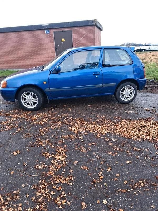 Occasion Toyota Starlet 75 PK (55 kW) 1999 Blauw Hatchback