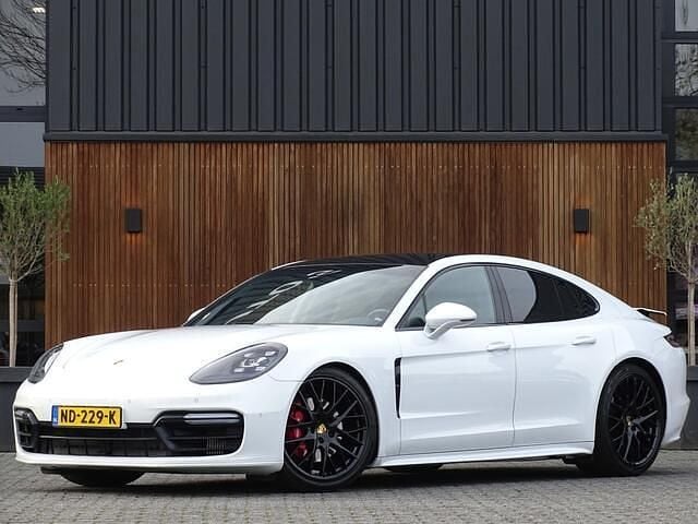 Wit Occasion 2017 Porsche Panamera Sport Hatchback | € 54.995 (Goede deal) - Afbeelding 1/4
