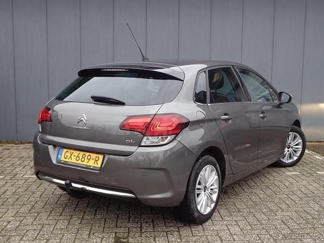 Occasion Citroën C4 Feel 131 PK (96 kW) 2015 Grijs (metallic) Hatchback