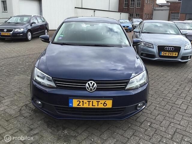 Occasion VW Jetta Comfortline 105 PK (77 kW) 2012 Blauw Sedan
