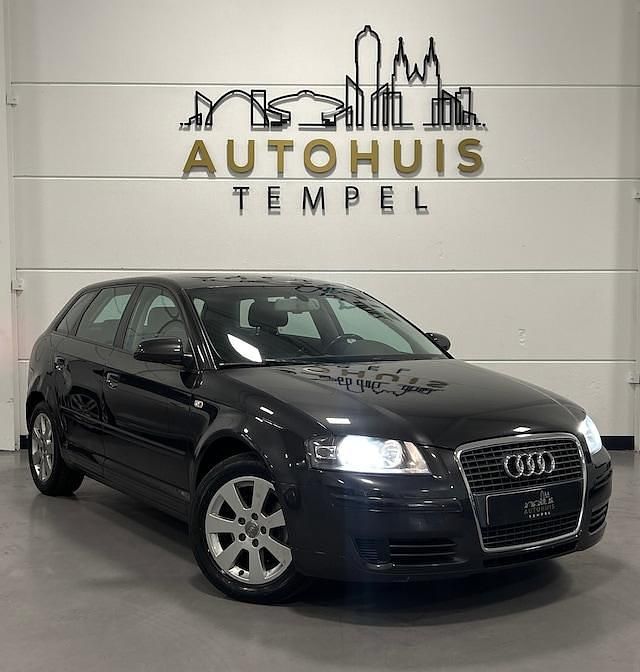 Occasion Audi A3 Sportback Ambiente 150 PK (110 kW) 2005 Grijs Hatchback