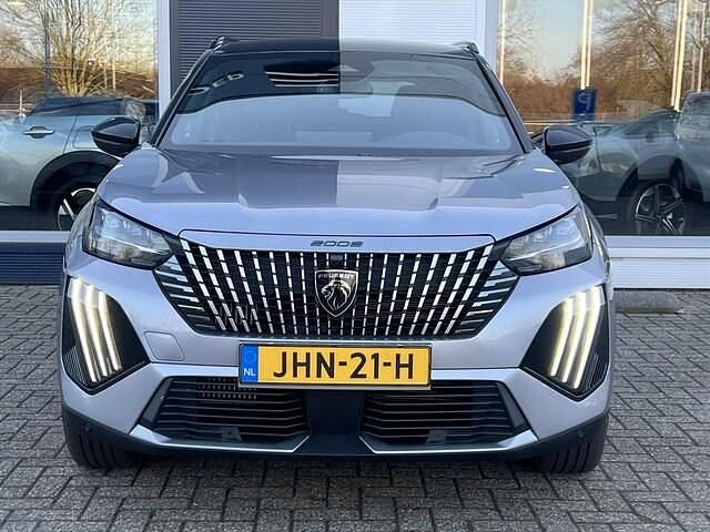 Nieuw Peugeot 2008 GTi 136 PK (100 kW) 2025 Grijs SUV
