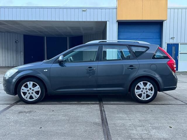 Occasion Kia Ceed 109 PK (80 kW) 2008 Grijs Hatchback