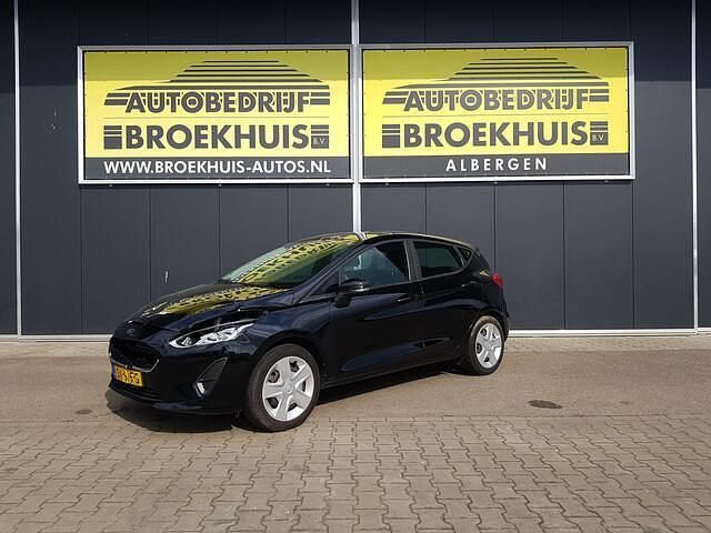 Zwart (metallic) Gebruikt 2018 Ford Fiesta Trend Hatchback | € 3.800 (Super prijs) - Afbeelding 1/3