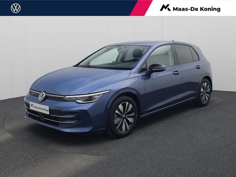 Occasion VW Golf VIII Goal 150 PK (110 kW) 2025 Blauw Hatchback