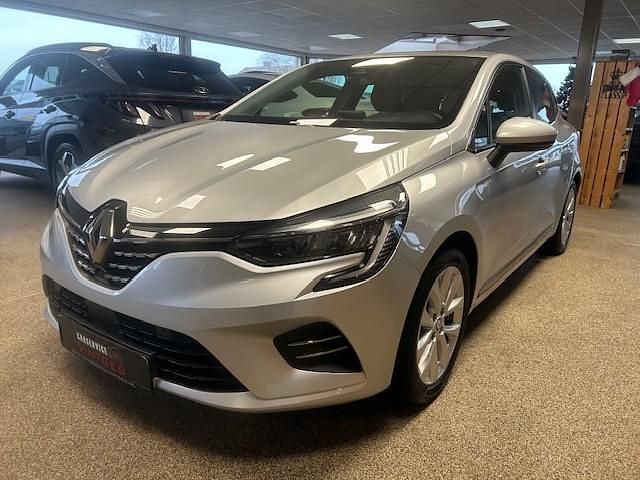 Gebruikt 2022 Renault Clio Intens | € 15.950 (Eerlijke prijs) - Afbeelding 1/4