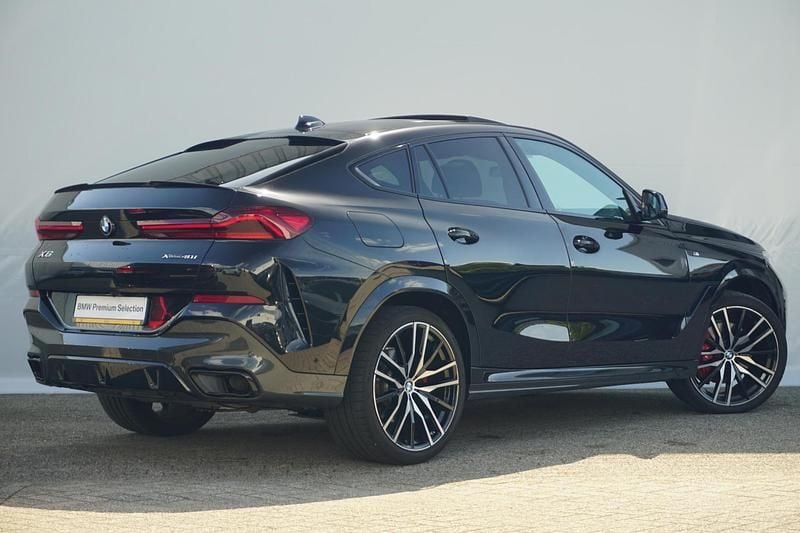 Occasion BMW X6 Comfort Edition 333 PK (244 kW) 2022 Zwart SUV