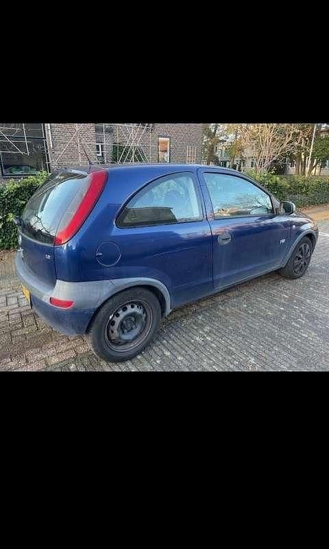 Blauw Gebruikt 2003 Opel Corsa Njoy Hatchback | € 850 (Goede deal) - Afbeelding 1/2