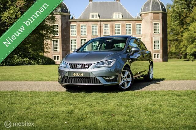 Grijs Gebruikt 2016 Seat Ibiza CONNECT Hatchback | € 11.999 (Duur) - Afbeelding 1/4