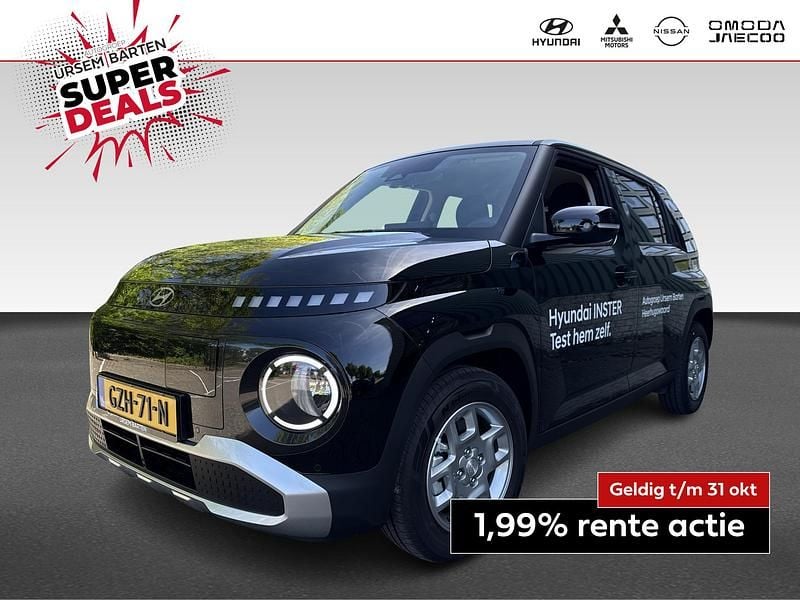 Zwart Gebruikt 2025 Hyundai Inster Hatchback | € 23.730 (Super prijs) - Afbeelding 1/4