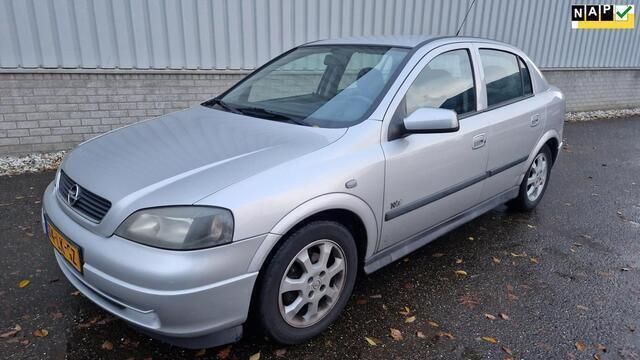 Grijs Gebruikt 2003 Opel Astra Njoy Hatchback | € 1.150 (Eerlijke prijs) - Afbeelding 1/4
