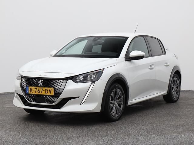 Wit (metallic) Occasion 2020 Peugeot e-208 Allure Hatchback | € 13.400 (Goede deal) - Afbeelding 1/4