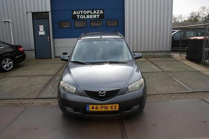 Occasion Mazda 2 Touring 80 PK (58 kW) 2004 Grijs Hatchback