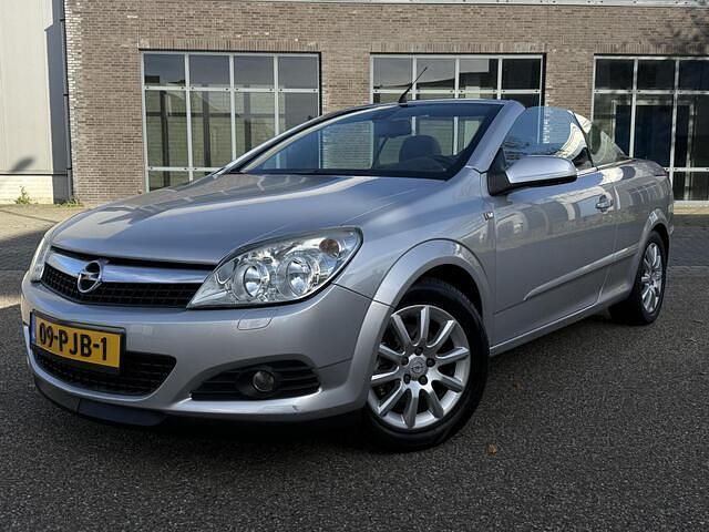Occasion Opel Astra Cabriolet Sport 140 PK (102 kW) 2008 Grijs Cabriolet