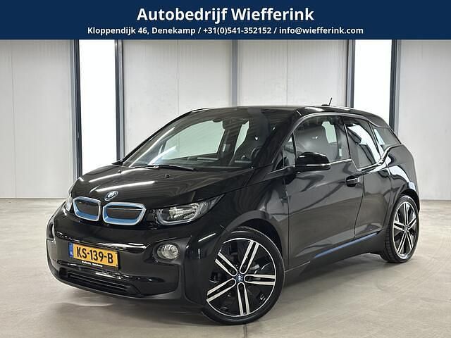 Zwart Occasion 2016 BMW i3 Basis Hatchback | € 9.950 (Eerlijke prijs) - Afbeelding 1/4