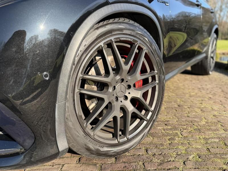 Occasion Mercedes S63 AMG AMG 586 PK (431 kW) 2018 Zwart Coupé