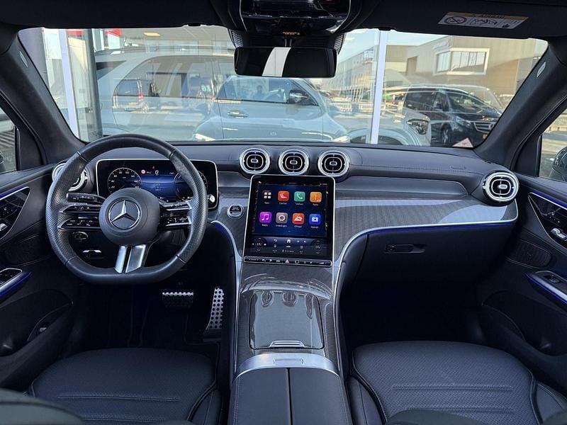 Occasion Mercedes GLC300 Sport Edition 313 PK (230 kW) 2025 Zwart SUV