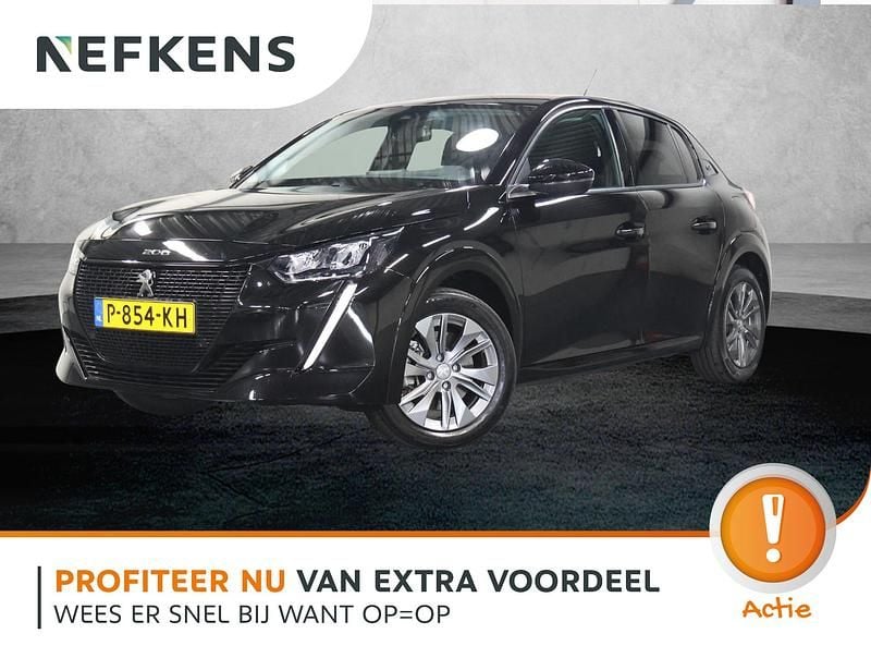 Zwart Gebruikt 2022 Peugeot e-208 Allure Hatchback | € 16.225 (Eerlijke prijs) - Afbeelding 1/3