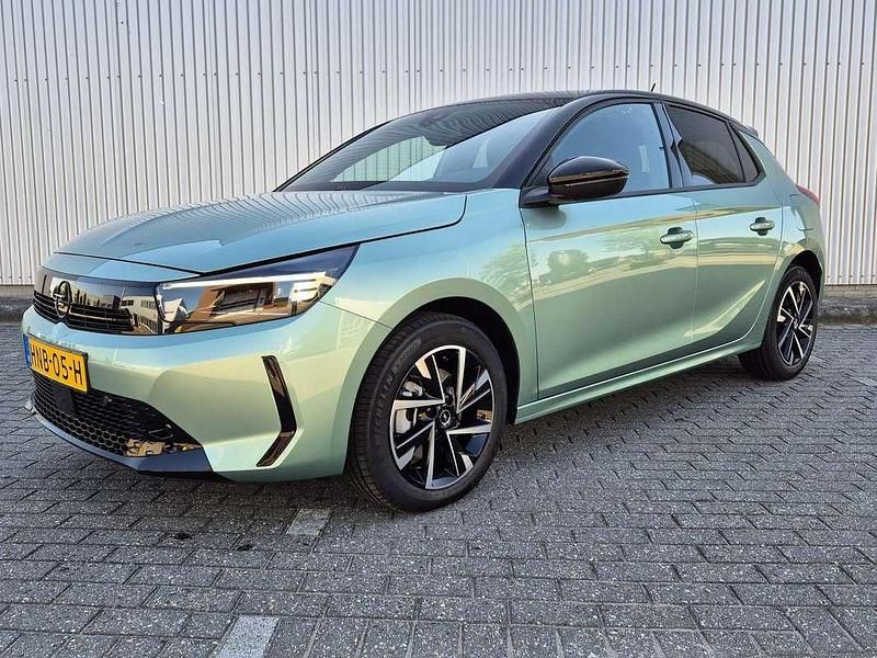 Groen Nieuw 2025 Opel Corsa Hatchback | € 29.450 (Eerlijke prijs) - Afbeelding 1/4