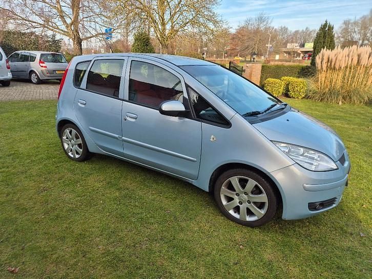 Occasion 2004 Mitsubishi Colt | € 1.750 (Eerlijke prijs) - Afbeelding 1/4