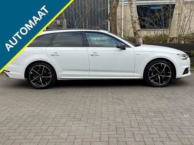 Wit Occasion 2018 Audi A4 S-Line Stationwagen | € 25.250 (Iets duurder) - Afbeelding 1/4