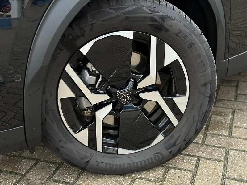 Occasion Peugeot 2008 Allure 136 PK (100 kW) 2025 Zwart SUV