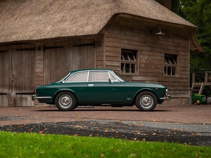 Occasion 1972 Alfa Romeo 2000 Coupé | € 59.500 - Afbeelding 1/4