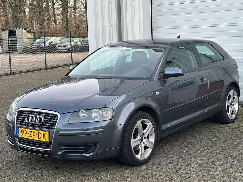 Grijs Gebruikt 2008 Audi A3 Business Hatchback | € 1.400 (Super prijs) - Afbeelding 1/4