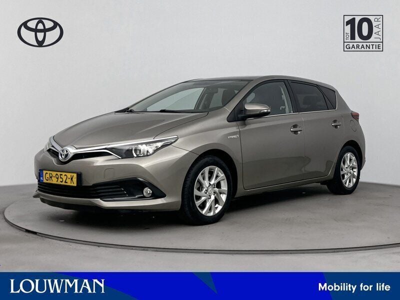 Bruin Gebruikt 2015 Toyota Auris Hatchback | € 13.445 (Eerlijke prijs) - Afbeelding 1/3