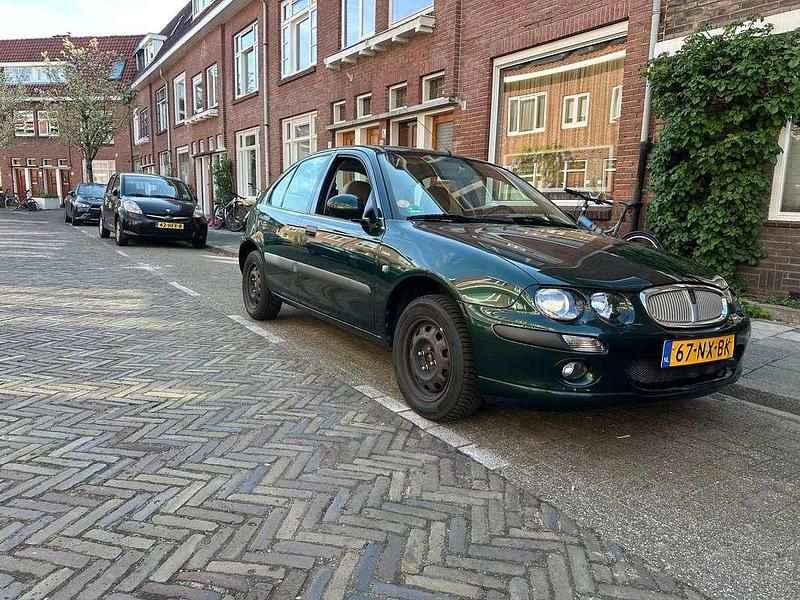 Groen Gebruikt 2004 Rover 825 Hatchback | € 1.500 - Afbeelding 1/4