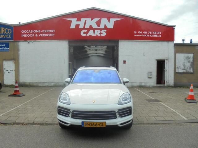 Wit Gebruikt 2018 Porsche Cayenne SUV | € 59.999 (Eerlijke prijs) - Afbeelding 1/4
