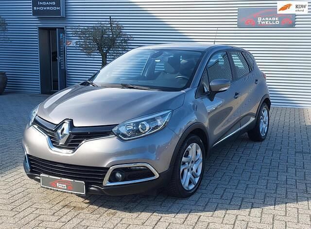 Grijs Gebruikt 2014 Renault Captur Dynamique SUV | € 11.450 (Eerlijke prijs) - Afbeelding 1/4