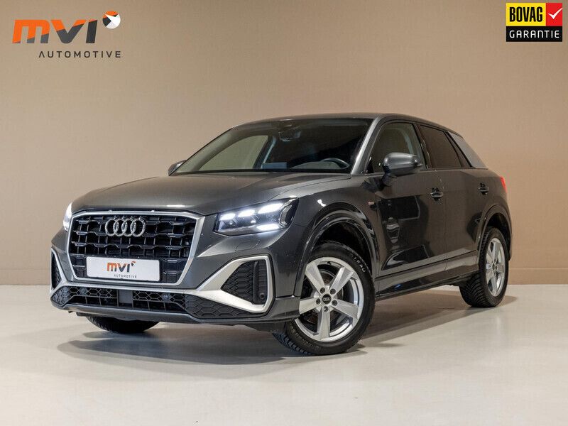 Grijs Gebruikt 2022 Audi Q2 Comfort SUV | € 27.000 (Eerlijke prijs) - Afbeelding 1/4