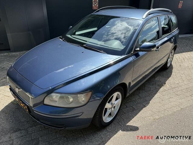 Blauw Gebruikt 2005 Volvo V50 Kinetic Stationwagen | € 999 - Afbeelding 1/4